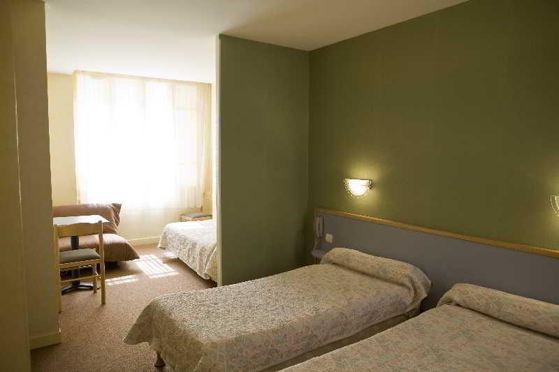 Hotel D'Italie ルルド エクステリア 写真