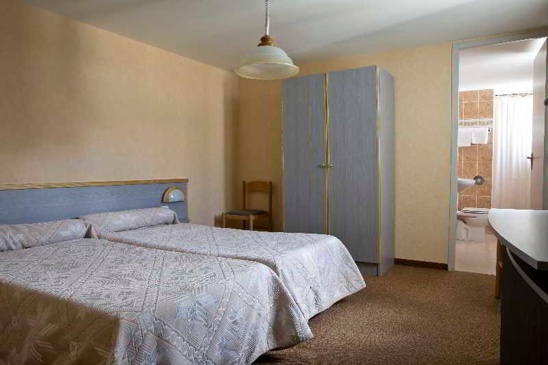 Hotel D'Italie ルルド エクステリア 写真